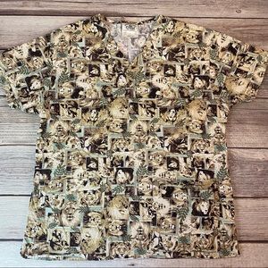 CREST Cottons Scrub Top Shirt African LION Pride Cat Collage Women’s Size Medium